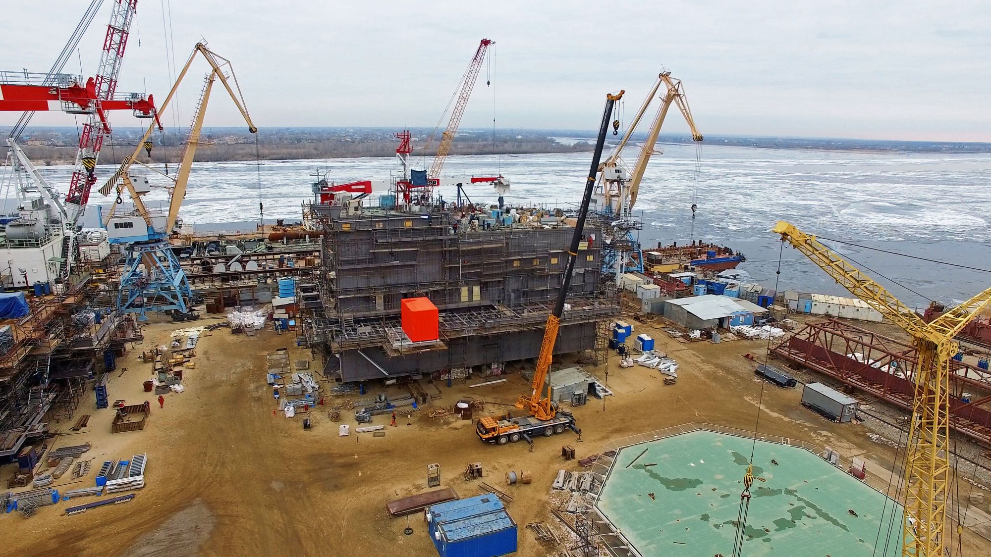 Construction of LQ Ice-resistant Offshore Fixed Platform for V.Grayfer Field — изображение №1