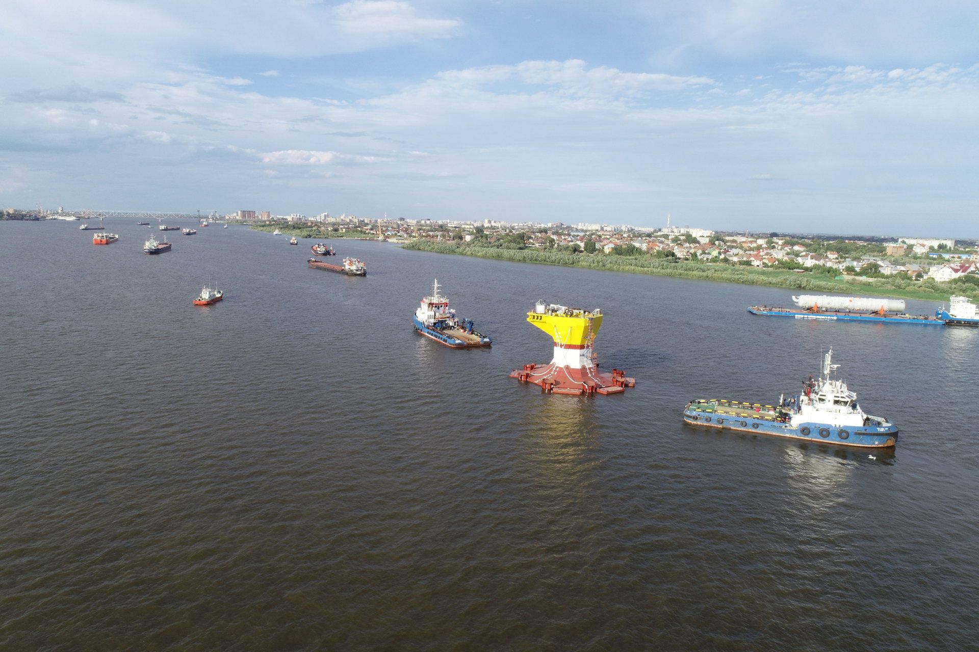 Движение буксирного ордера по Волго-Каспийскому каналу